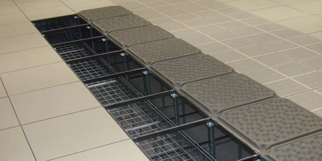 کف‌سازی در کانکس‌ها: انتخاب متریال مناسب برای دوام و کارایی در سازه‌های پیش‌ساخته